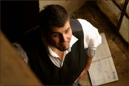 man-at-work-2556e219-0ab1-415f-82f7-473ca894f6b0